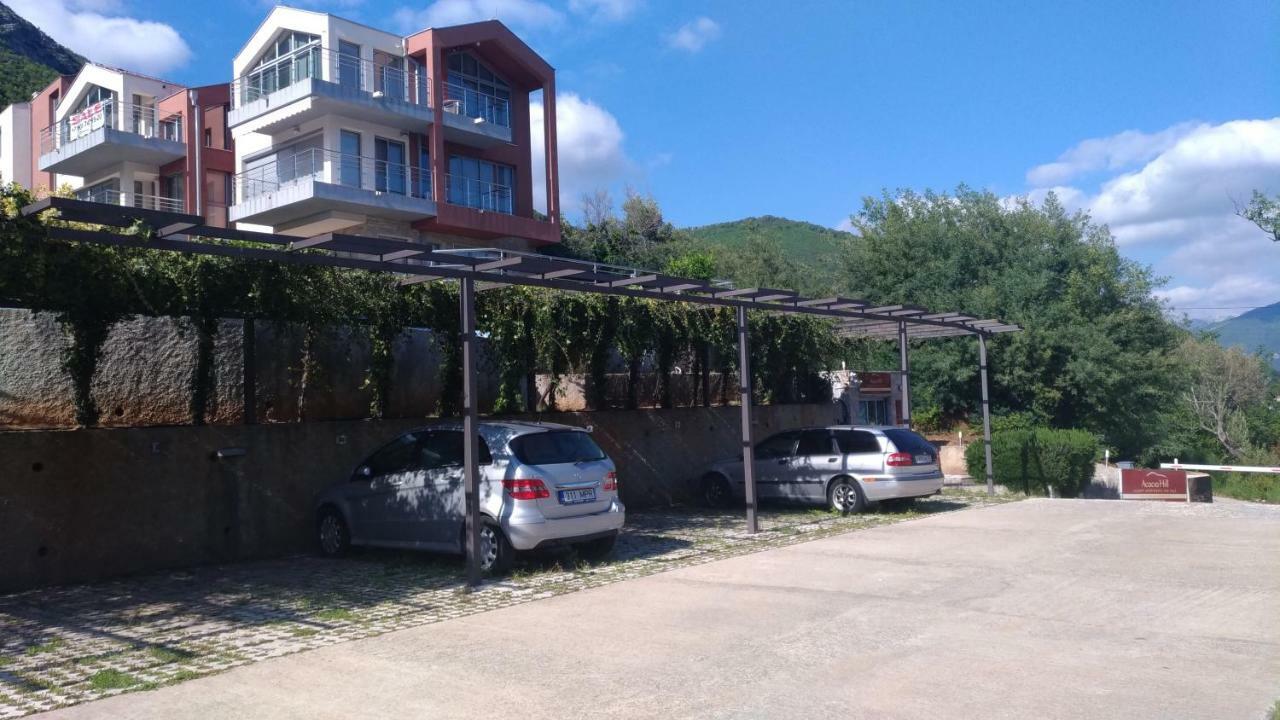 Apartments Acacia Hill Đenovići Exterior photo
